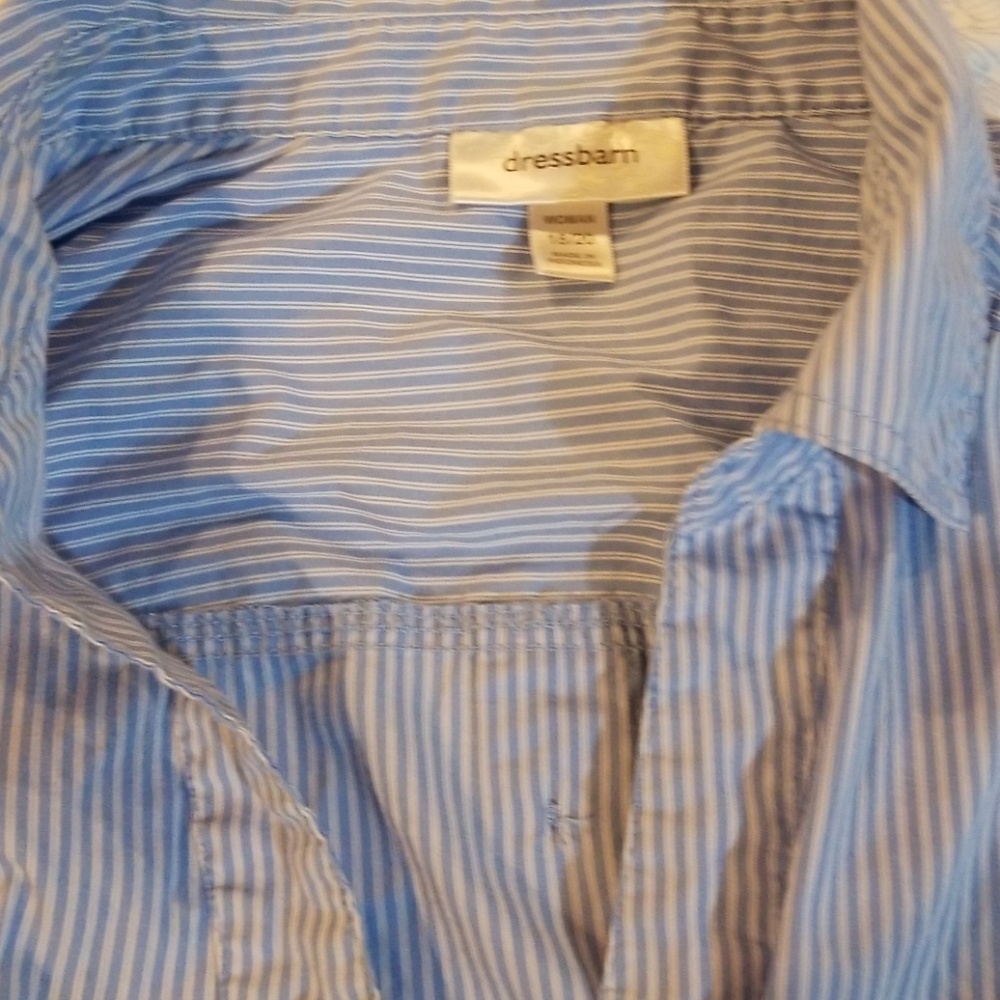 Blouse - Picture 2 of 3